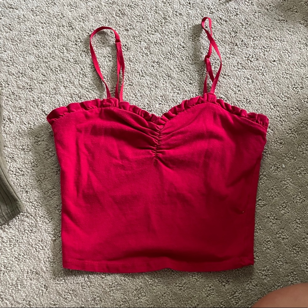 Assorted Crop Top Bundle - Picture 5 of 9